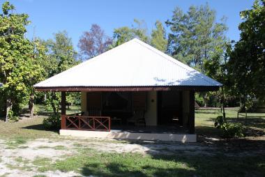 Bird Island - jeden z bungalovů