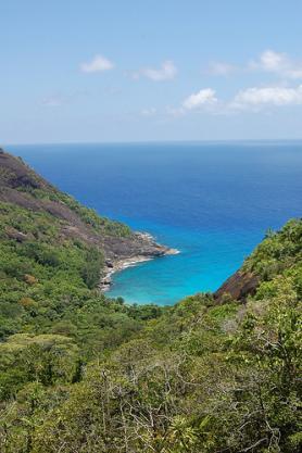Seychelský ostrov Silhouette - výhled na moře