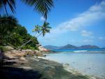 Jeden z ostrovů - Seychely
