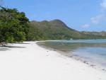 Seychelská pláž ostrova Ste.Anne